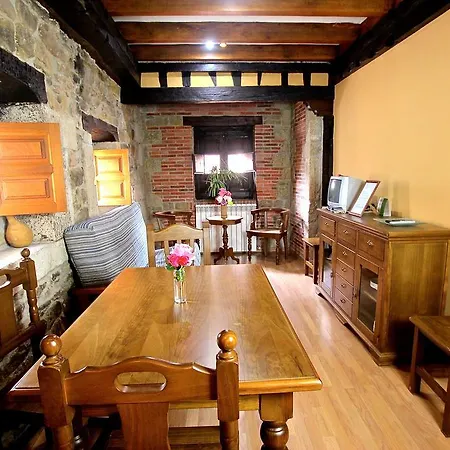 Rurales Pedredo Apartment *